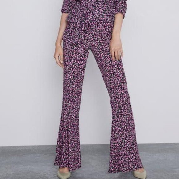 Zara Pink Floral Flare Pants And Boho Asymmetric Peplum Blouse 2 Piece Set EUC - Picture 3 of 16